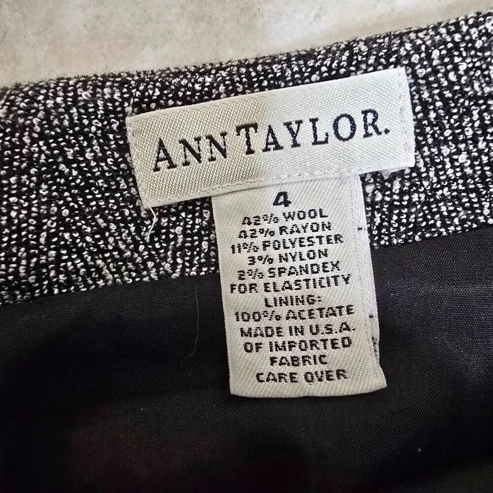 Ann Taylor Wool Blend Pencil Skirt Size 4 Grey Tweed Career Professional